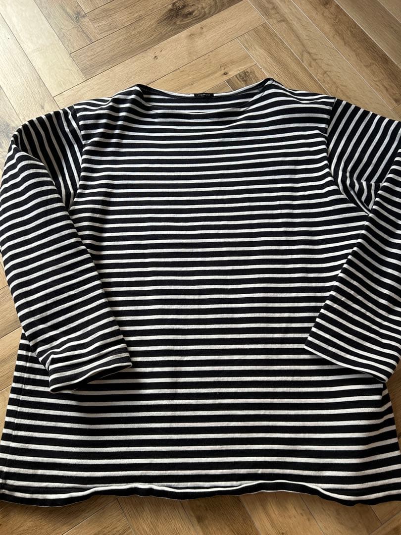 廃盤　希少　19ss COMOLIコモリ　ボーダーボートネック　ノワールエクリュ