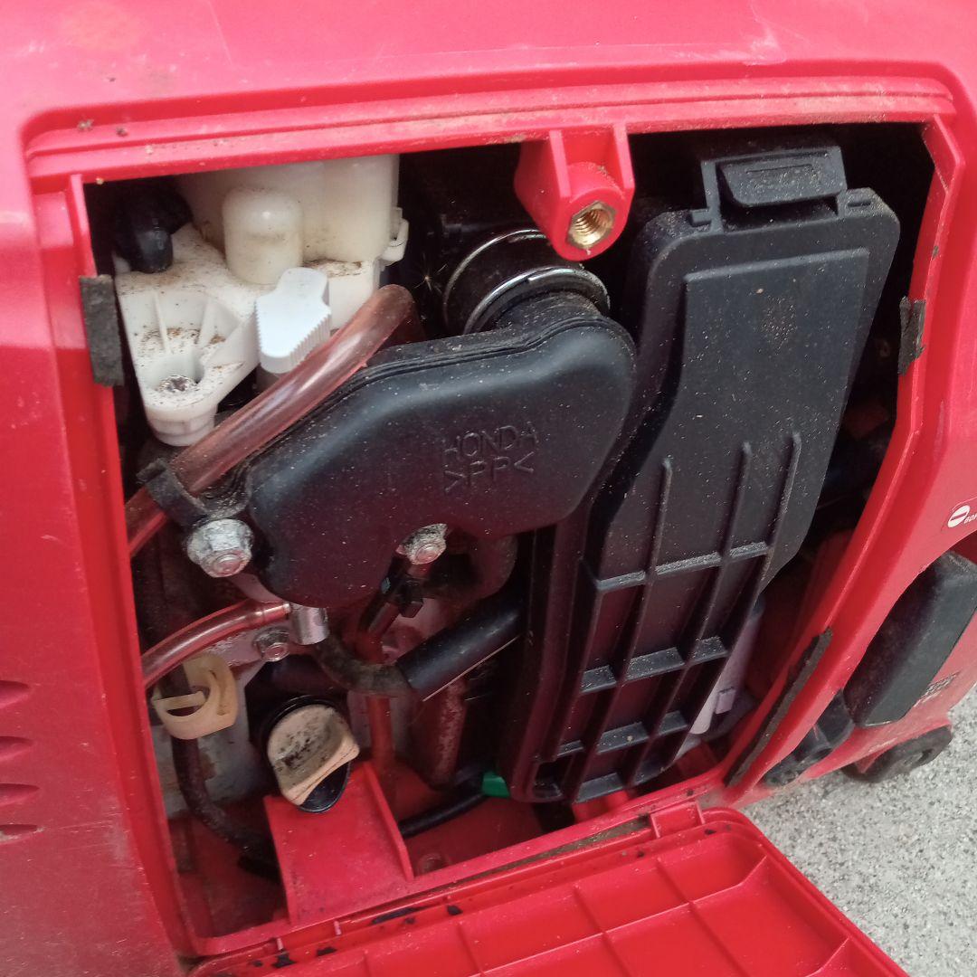 Honda EU 9i インバーター発電機