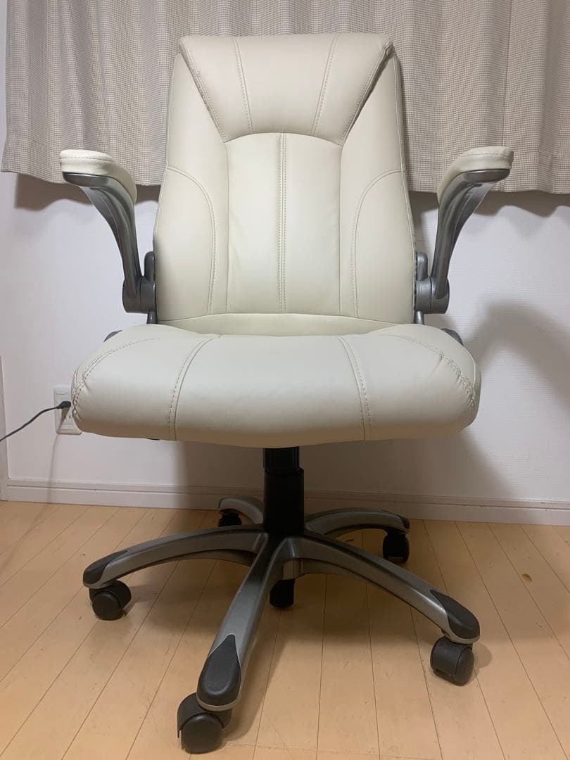 ホワイト　デスクチェア ゲーミングチェア