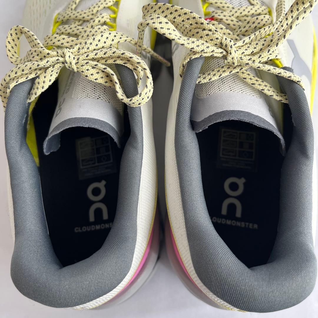 【最終価格❗️】On オン クラウドモンスター2 25cm スニーカー
