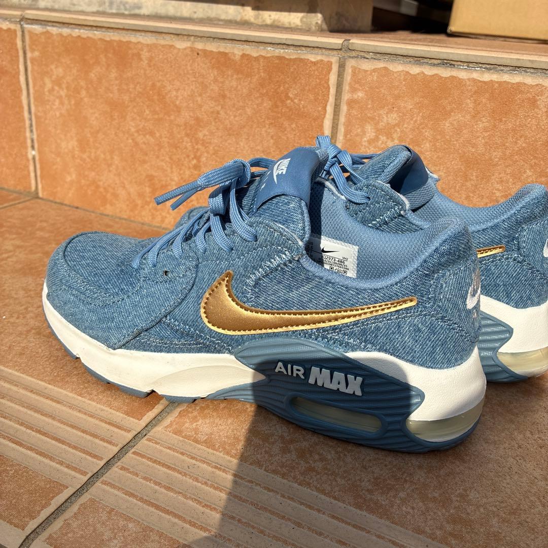 期間限定お値下げ中！　ナイキ　スニーカー