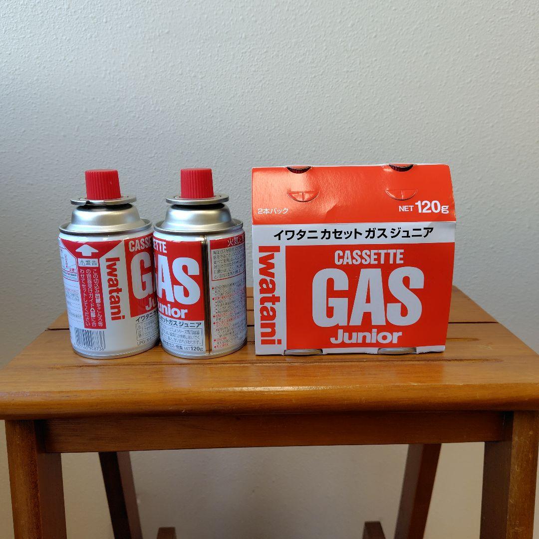 【新品】イワタニ カセットガスストーブ『デカ暖Ⅱ』、カセットボンベjr.4本付
