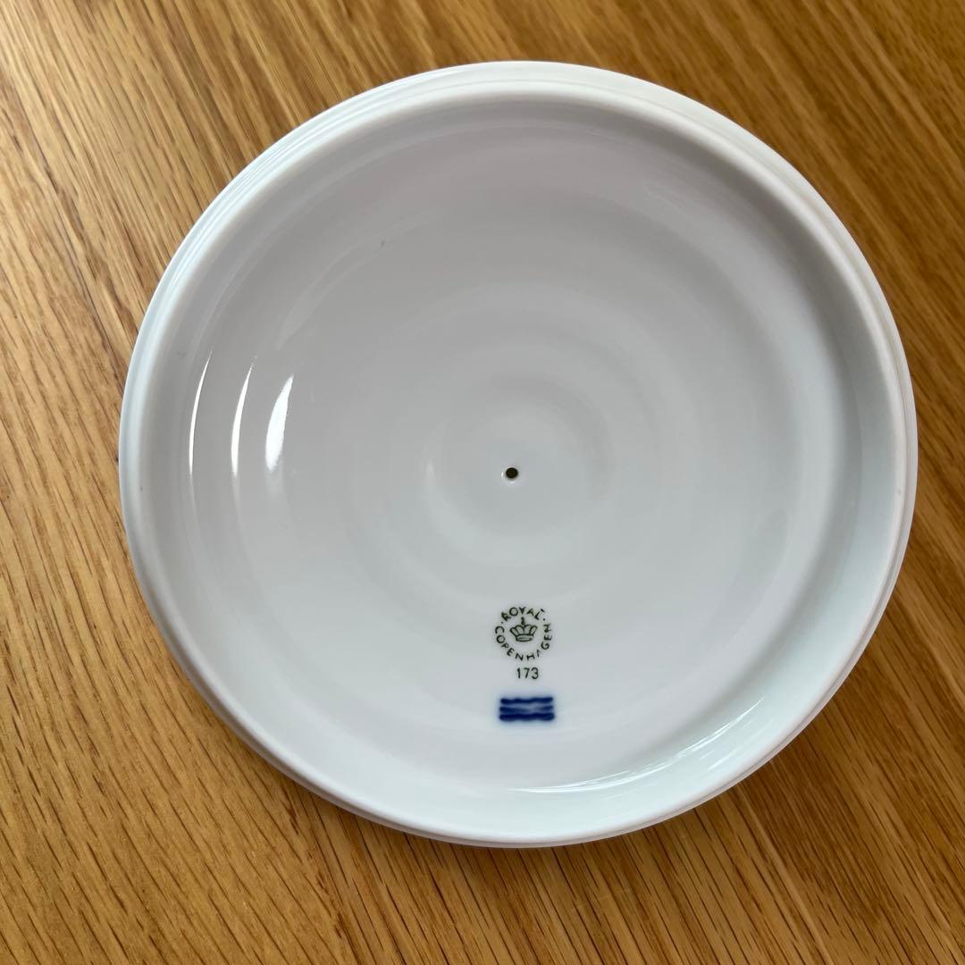 ◆廃番希少◆ロイヤルコペンハーゲン◆ホワイトパルメッテ◆蓋付きボウル3セット◆