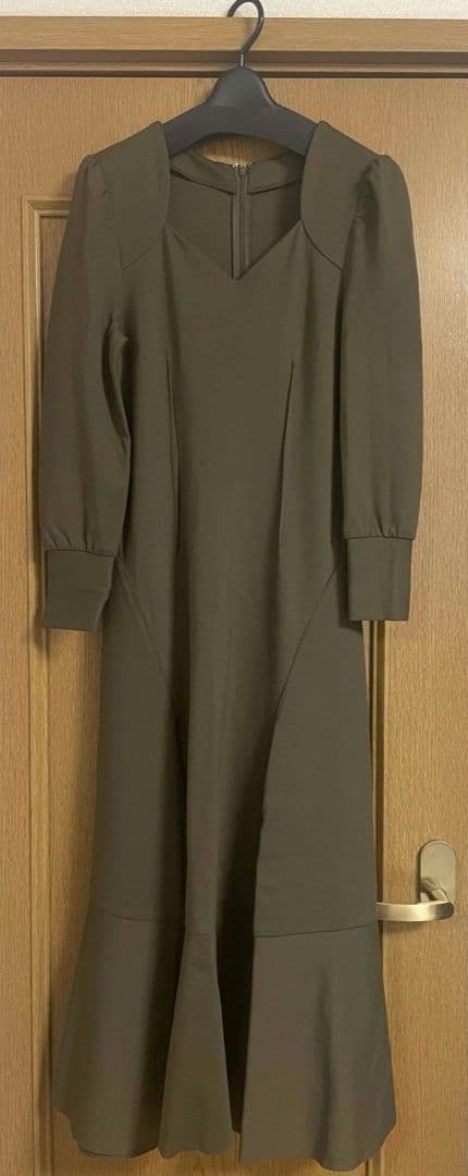 ワンピース PENTAGON NECK FOLD HEM DRESS ameri