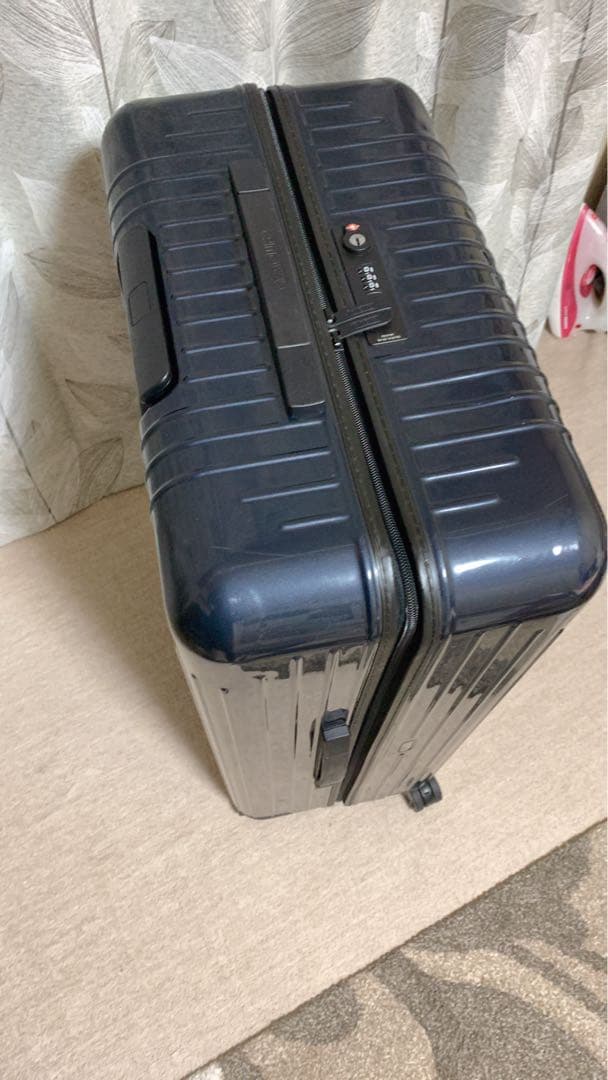 美品✨TSAリモワ82L 4輪サルサエアーネイビー