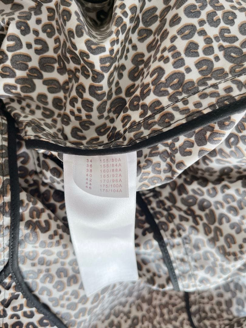 ルイヴィトン　LOUIS VUITTON レオパード　ナイロンコート