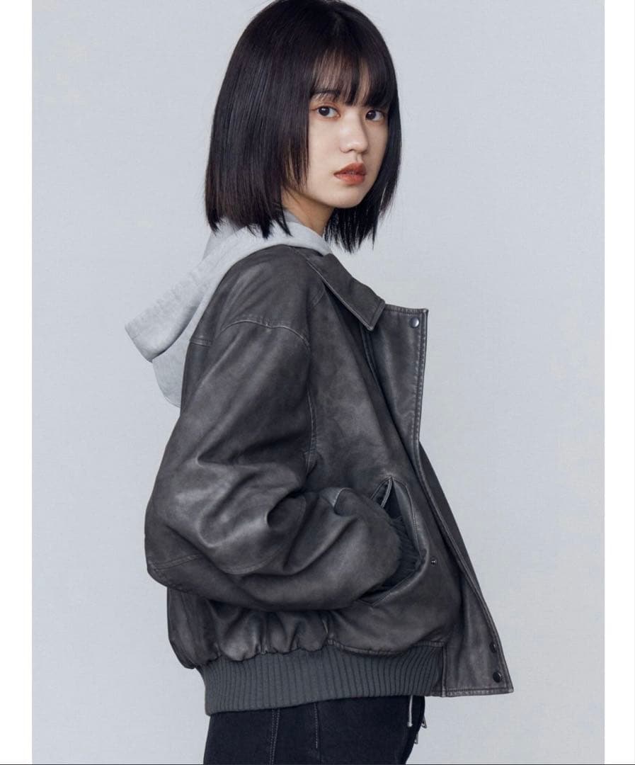 EMODA ヴィンテージフェイクレザーブルゾン