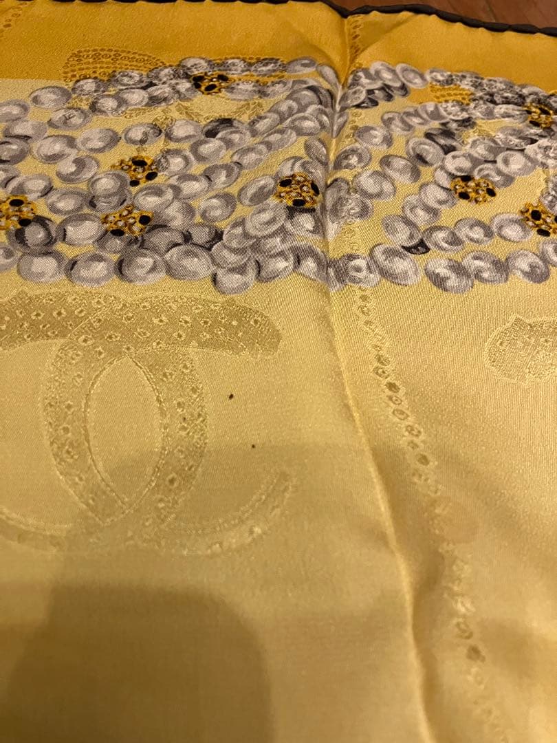 カルティエ パンテール シルク イタリア　ロゴ 大判スカーフ ストール