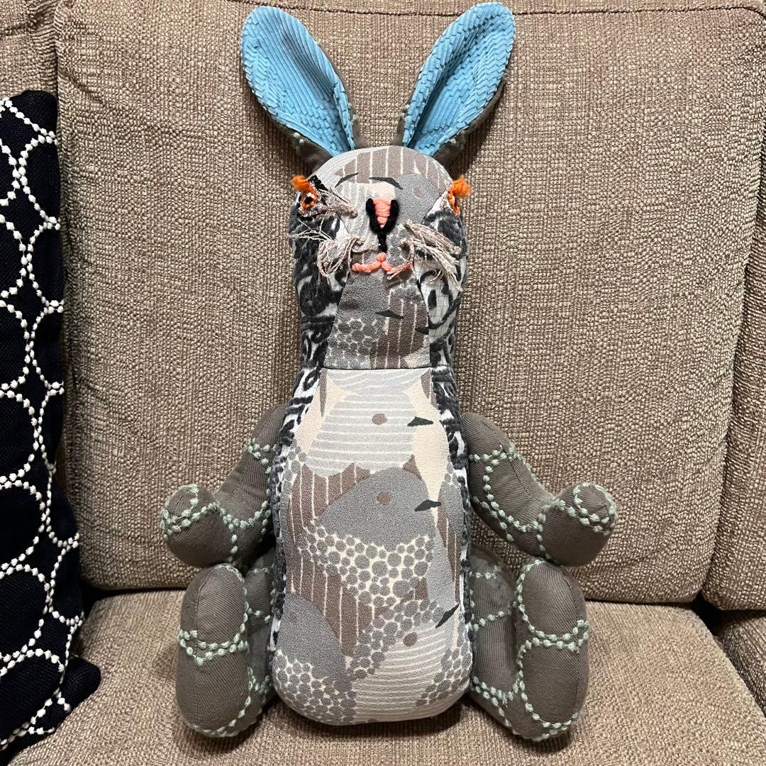 ミナペルホネン×ナタリーレテ　うさぎぬいぐるみ