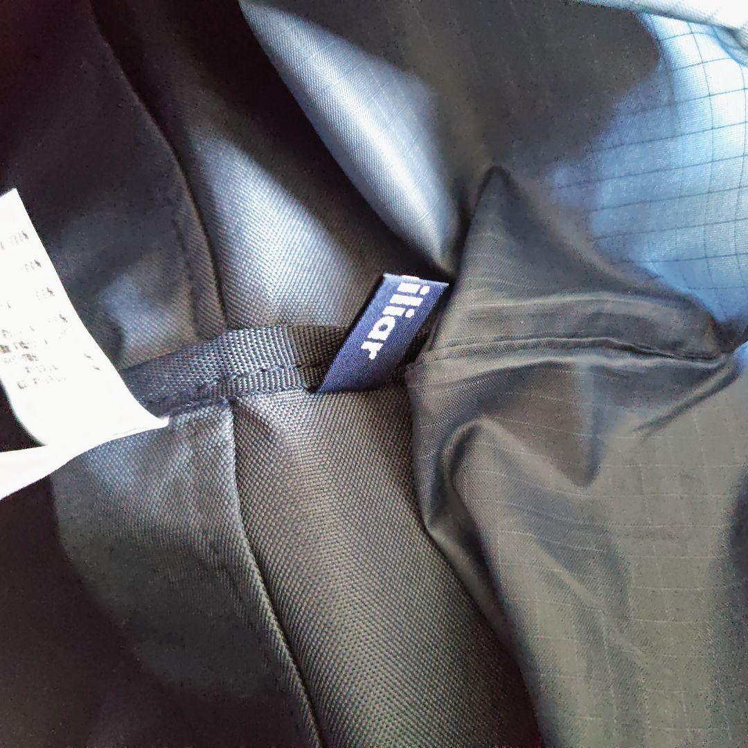 ファミリア　トートバッグ　ワッペン　大容量　ポケット　撥水　はっ水　ネイビー