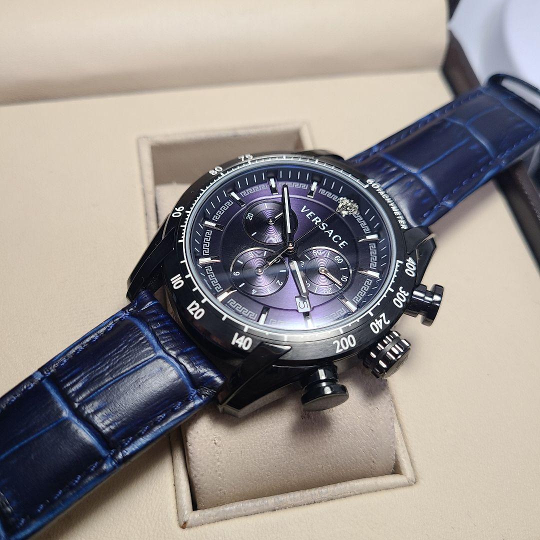 【未使用品】VERSACE　クロノグラフ　純正ベルト　電池交換済み　腕時計