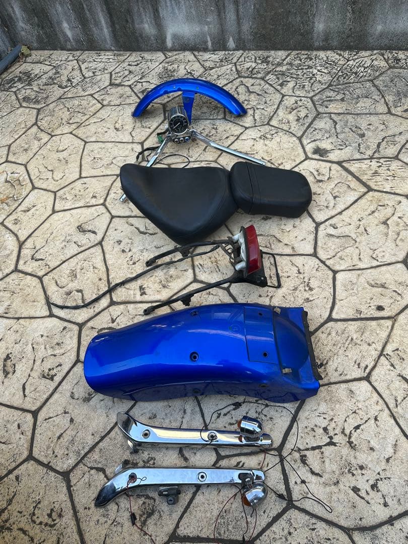 スティード純正リアフロントフェンダー、シート、ハンドルセット