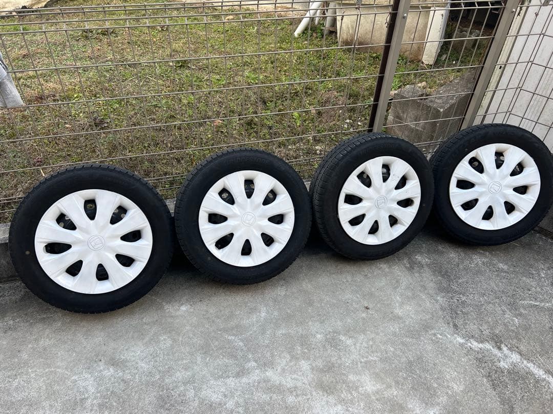 ブリヂストン　ブリザック　155/65r14 スタッドレスタイヤ　山有り　2本①