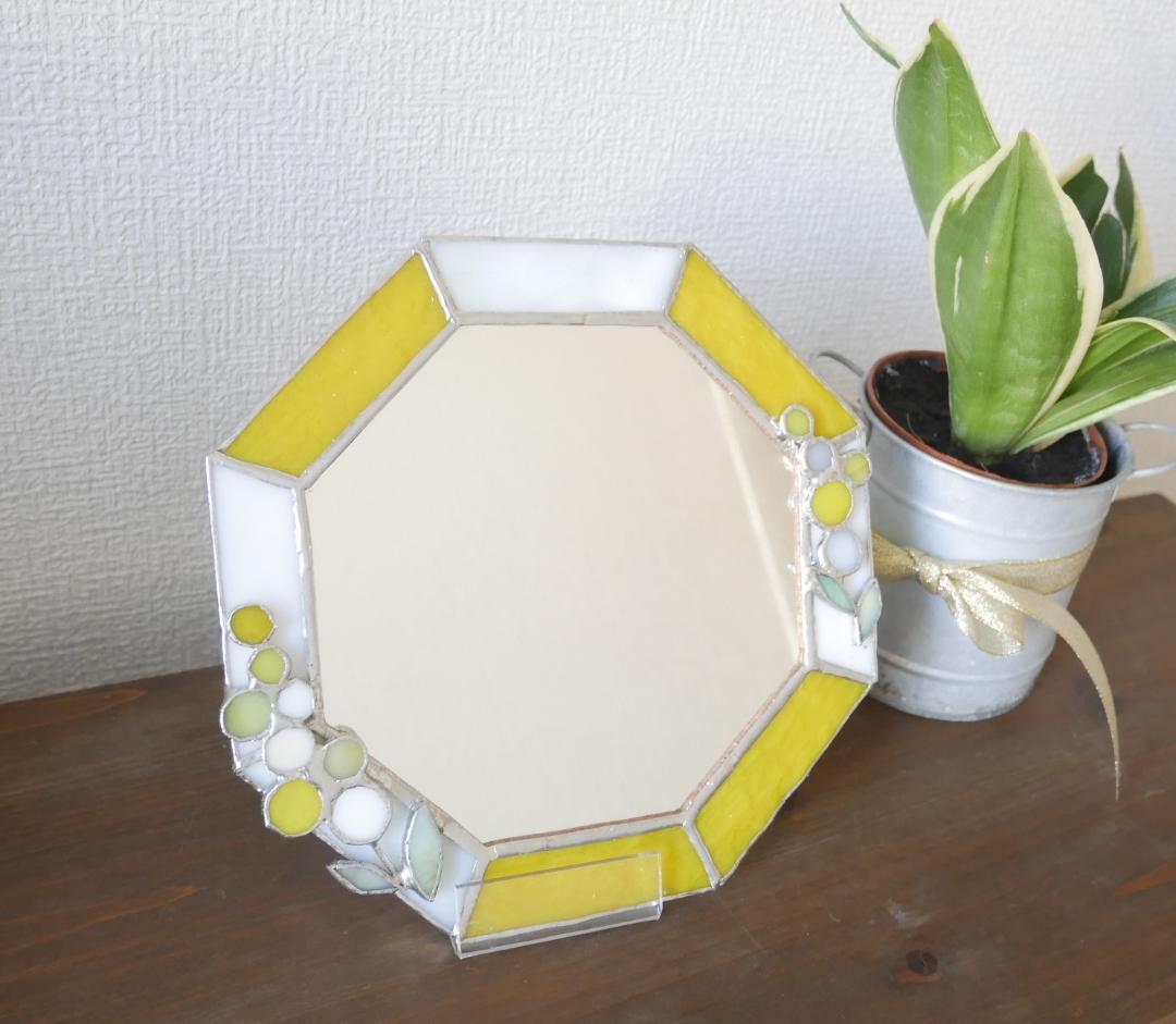 *✴︎:.ミモザのイエロー八角形の鏡♪　（size18㎝/max18.5）
