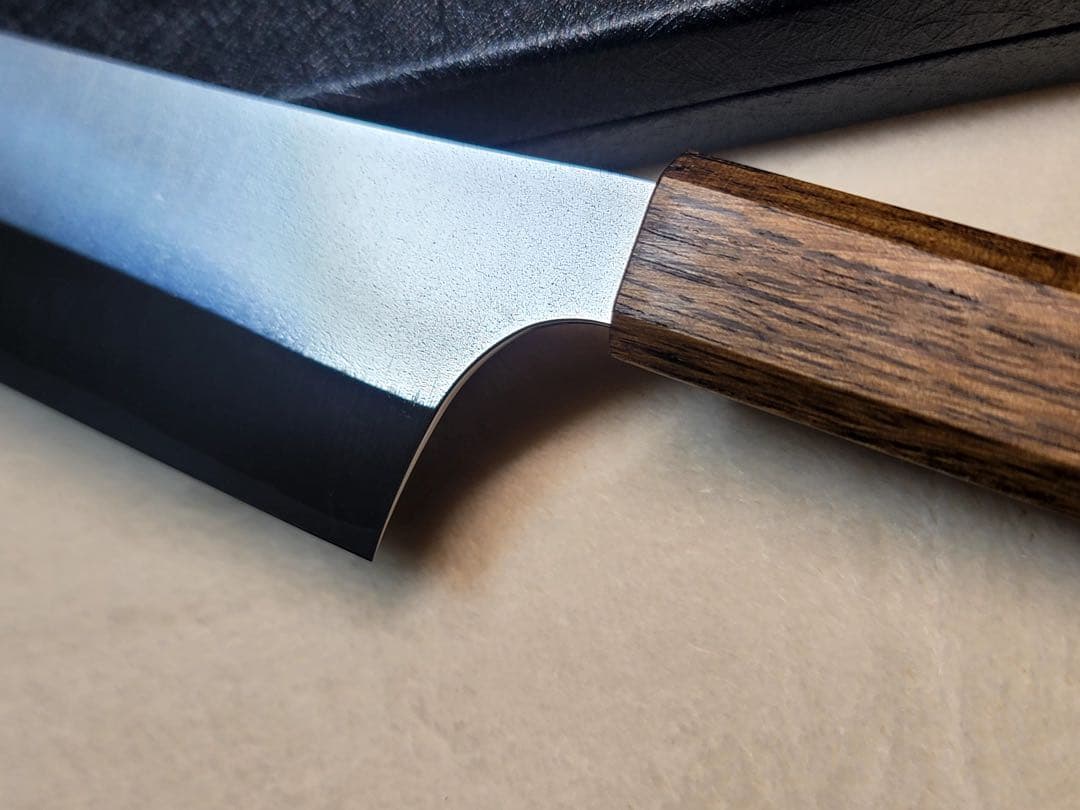 黒崎優　新月光　VGxeos 牛刀　210mm