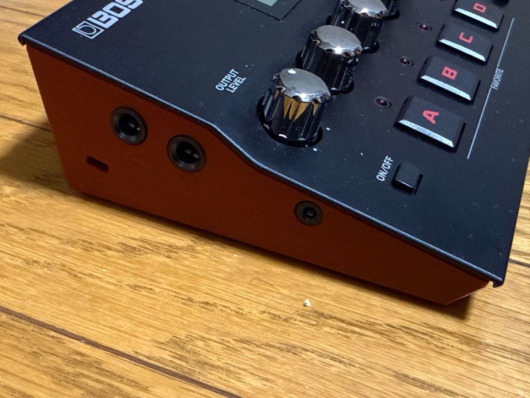 BOSS GT-001 ギターマルチエフェクター