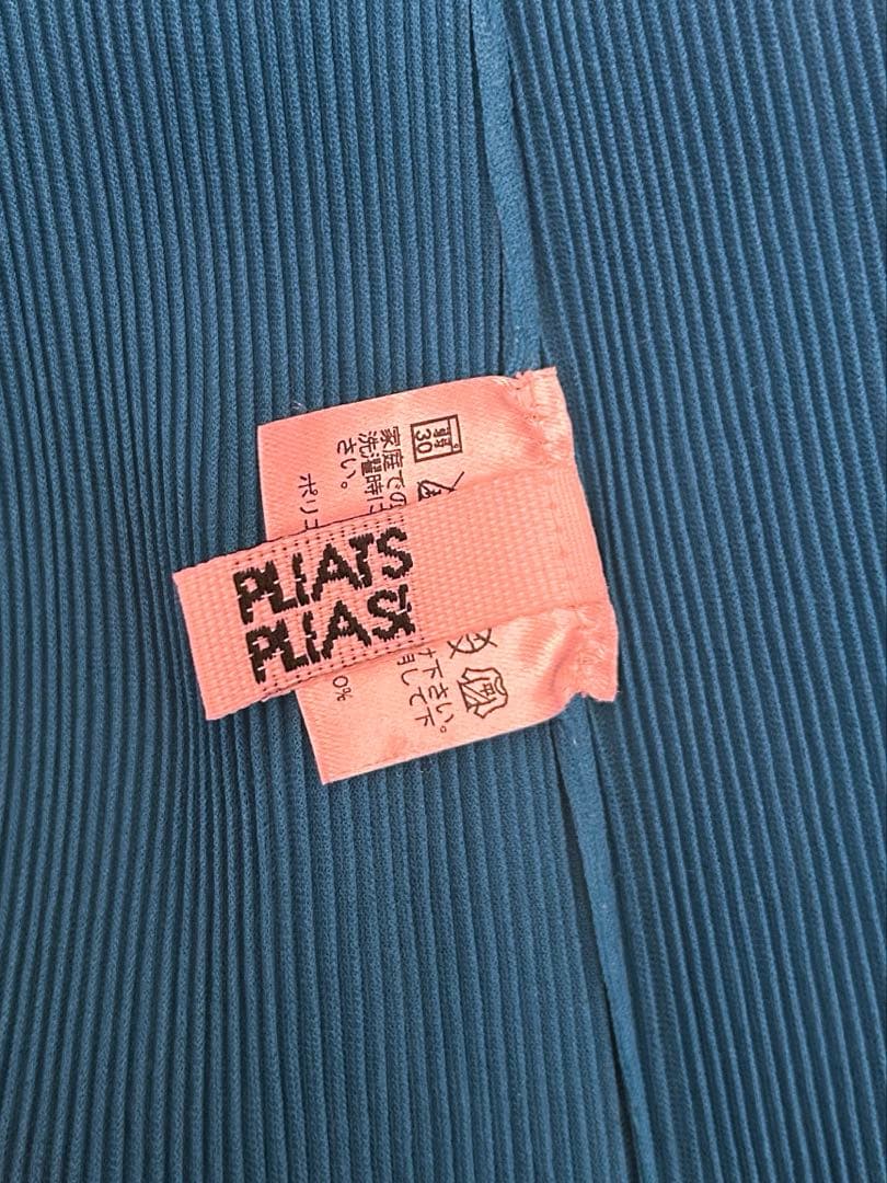 【週末値下げ　美品】pleats please シャツ　半袖　ブルー　サイズ3