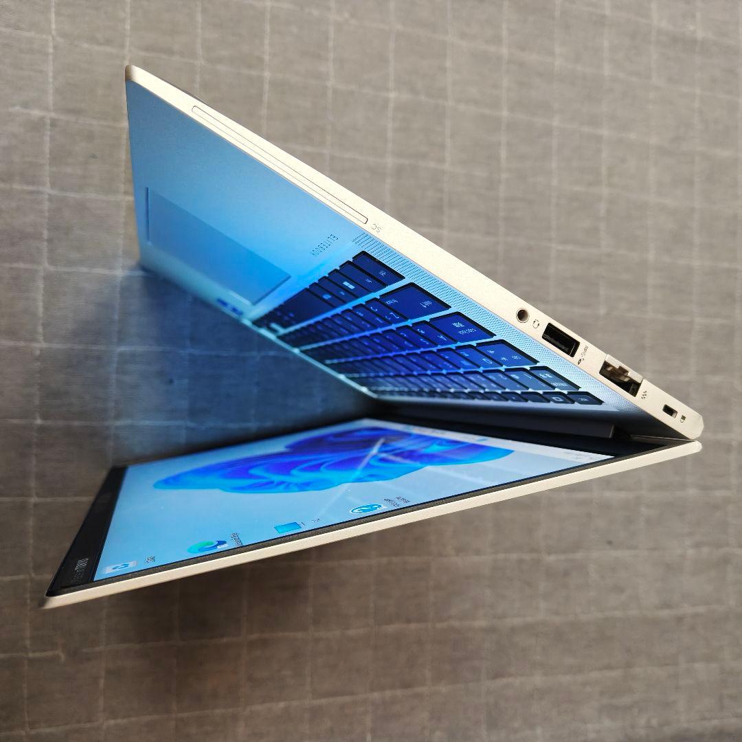 2023年11月 日本製 美品 HP 爆速 13世代i7 32GB 1TB