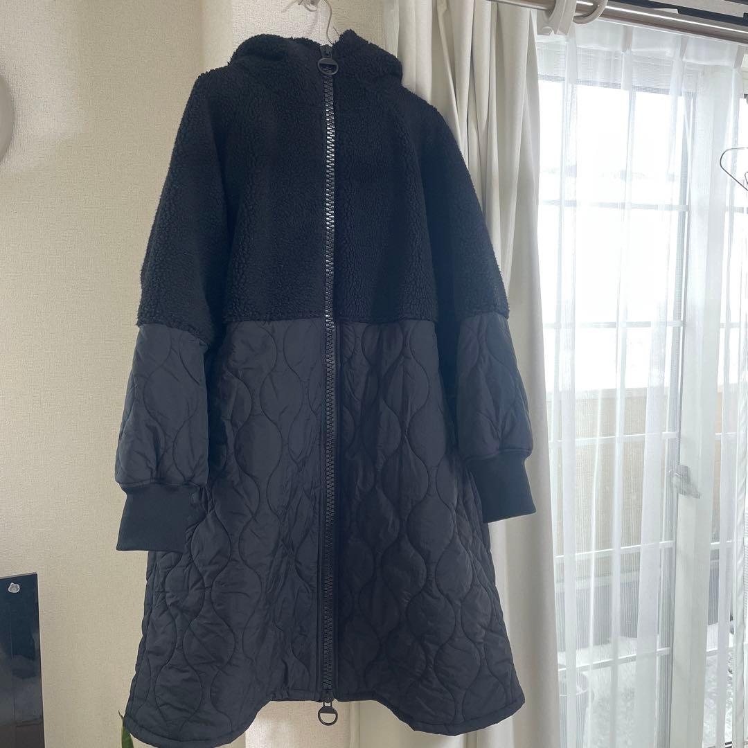 アンティカ　ロングキルトコート　フリーサイズ