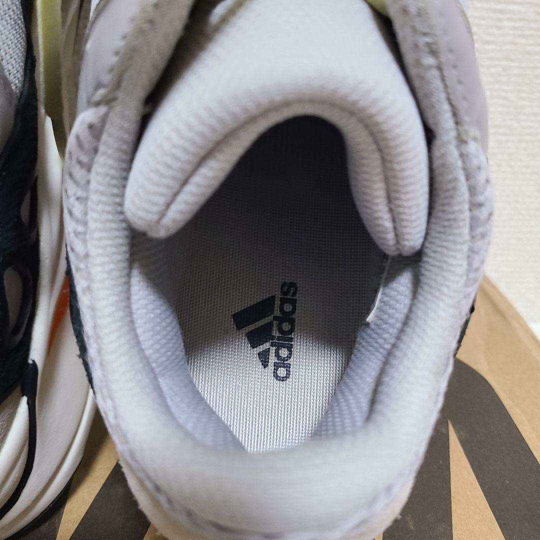 靴 adidas YEEZY Boost 700 Wave Runner 27.5