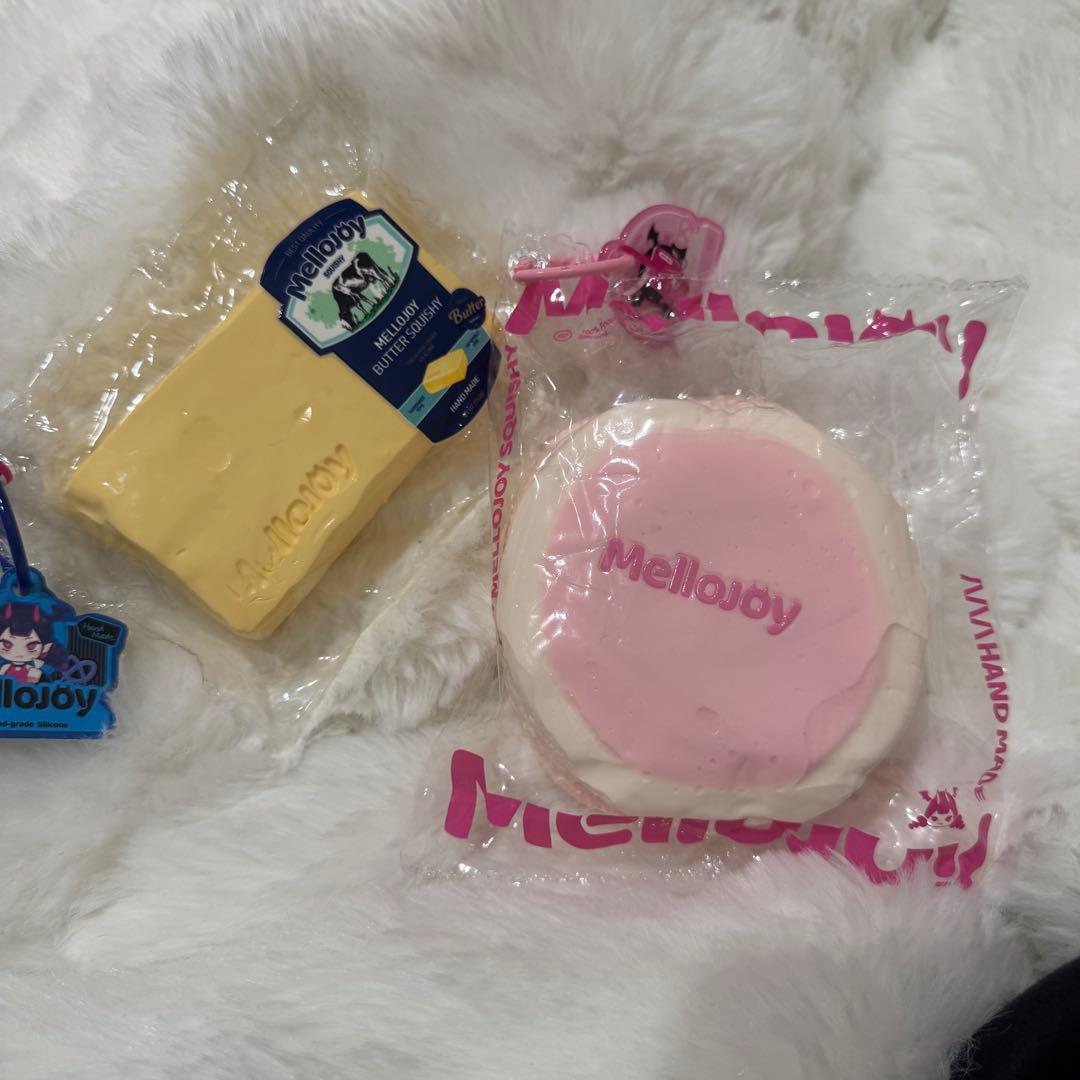 Mellojoy スクイーズ スフレ ストロベリー バター