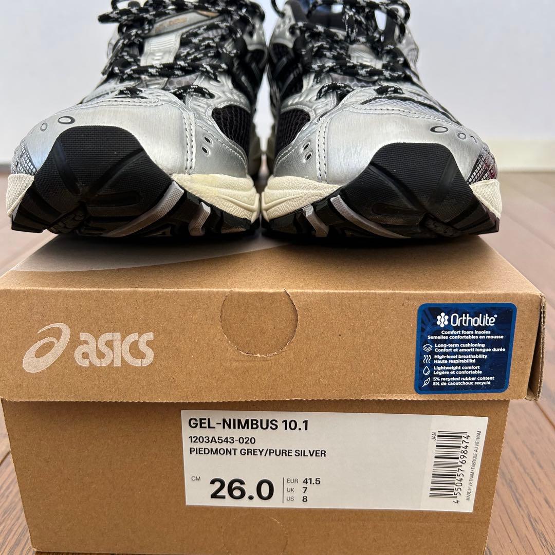 未使用　GEL-NIMBUS 10.1 26cm asicsスニーカー
