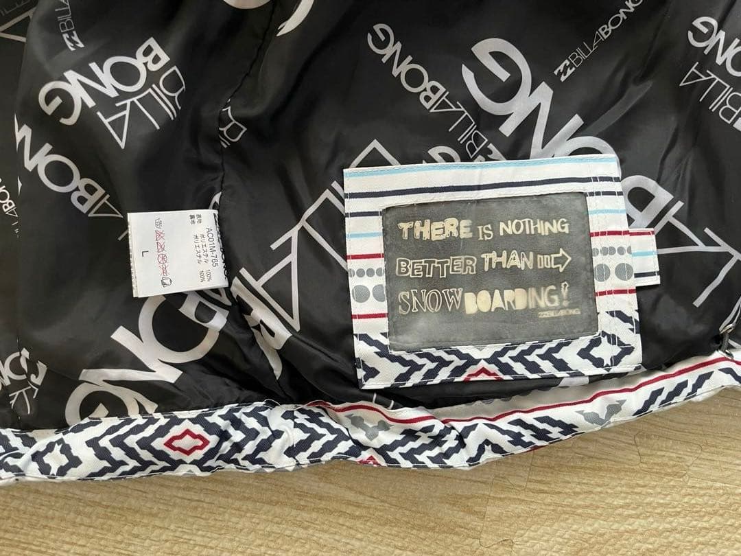 Billabong メンズ　スノーボードウェア 紫色　新品未使用　試着のみ