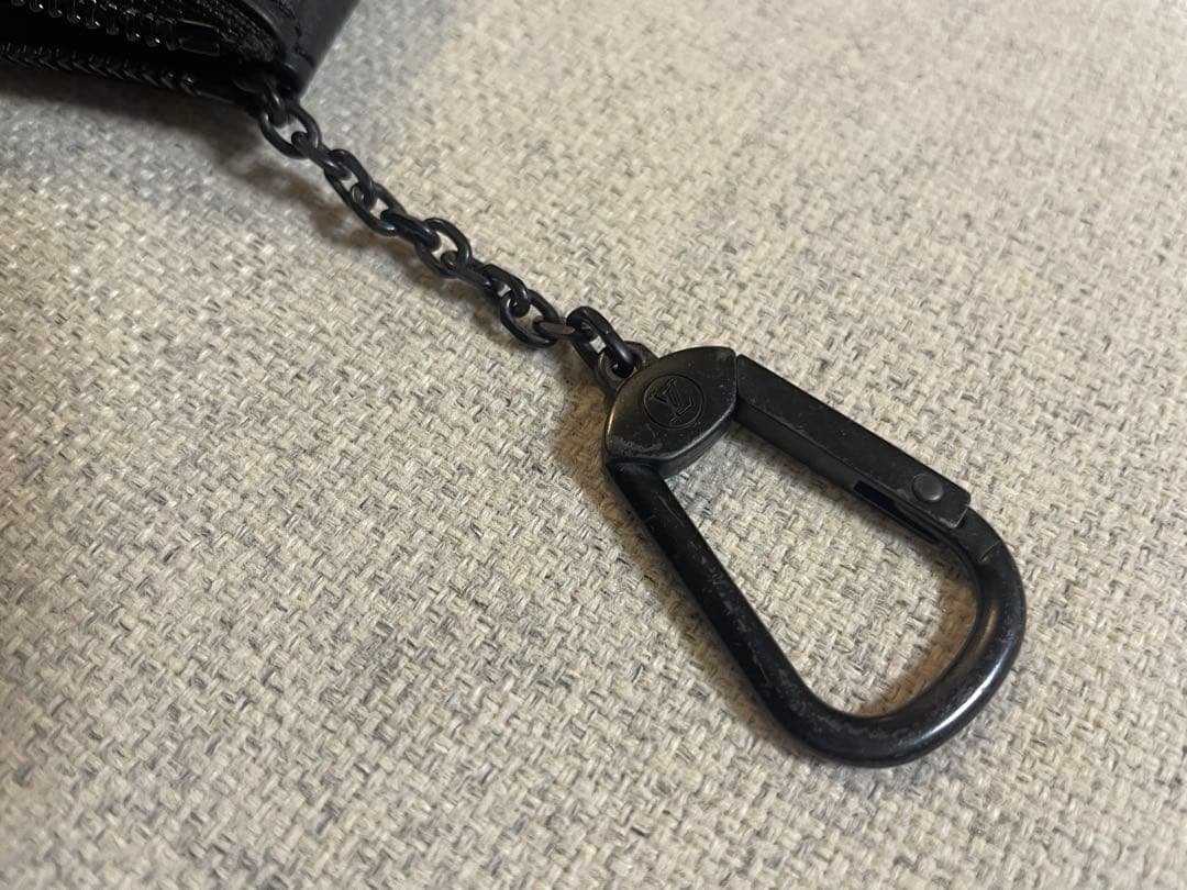 LOUIS VUITTON ブラック アエログラム ポシェット　クレケース