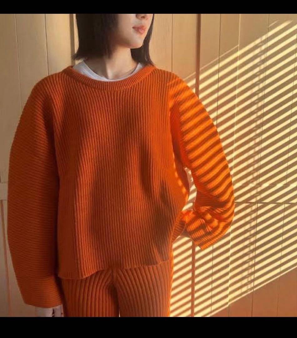 Baserange KAI Sweater オレンジ　ニット