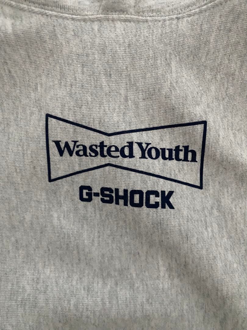 美品　Wasted Youth G-SHOCK パーカー