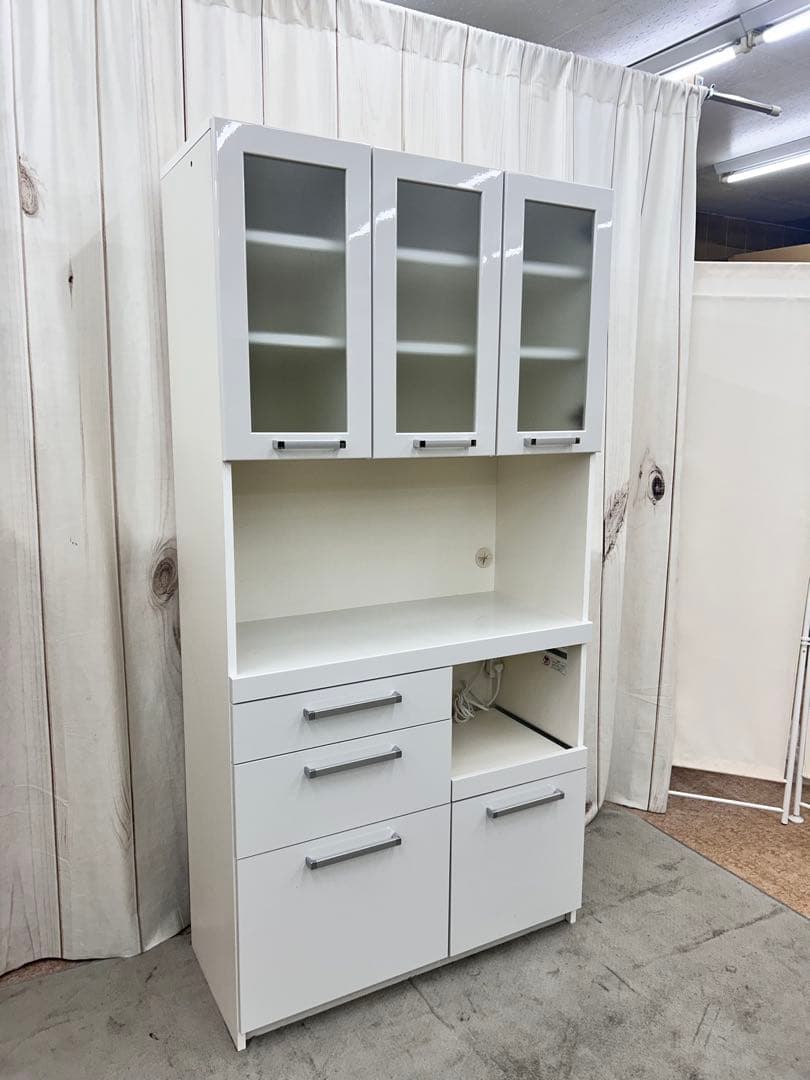 パモウナ　食器棚