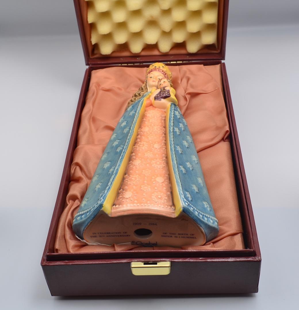 聖母マリアとイエス　＃364　★フンメル人形　ドイツゲーベル　ヴィンテージ　美品