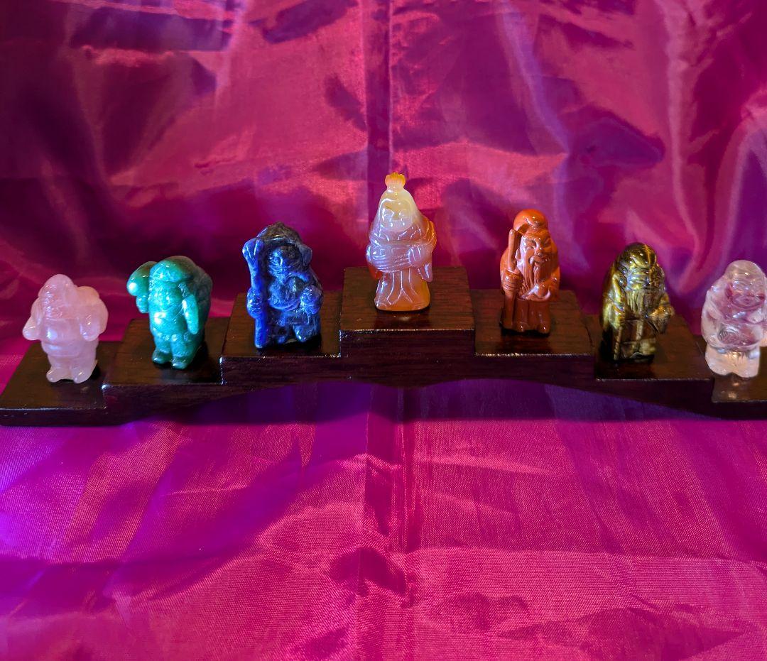 #総天然石　カラフル七福神台座付き!!