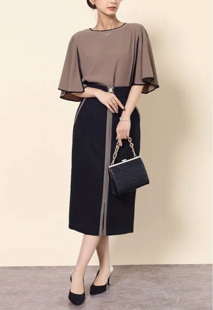 美品　フェンネル　フロントジップナロースカート　タイトスカートリネンライク　黒