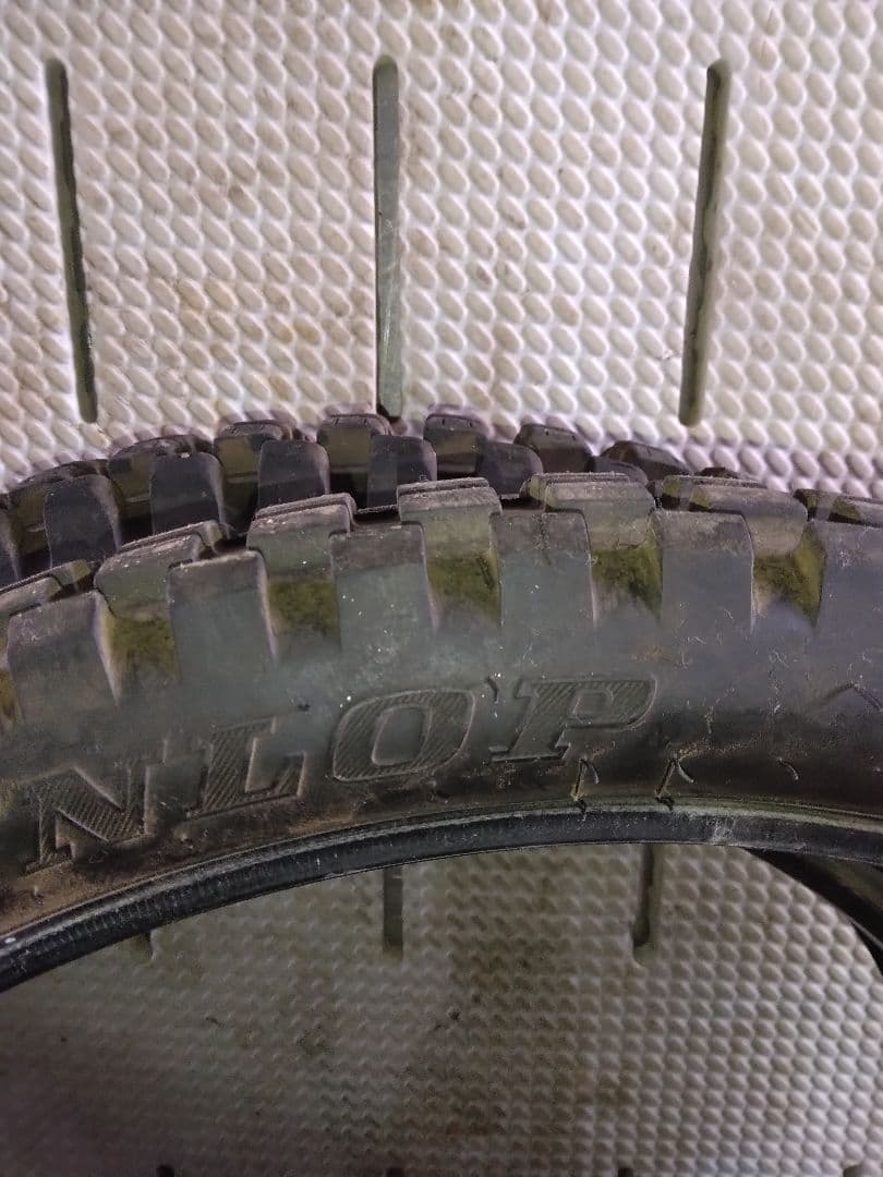 DUNLOP D803GP 前後タイヤセット　トライアル　モンテッサ　ベータ