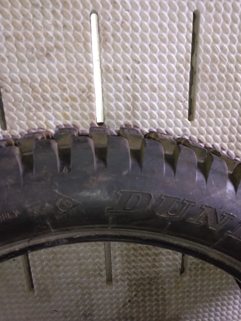 DUNLOP D803GP 前後タイヤセット　トライアル　モンテッサ　ベータ
