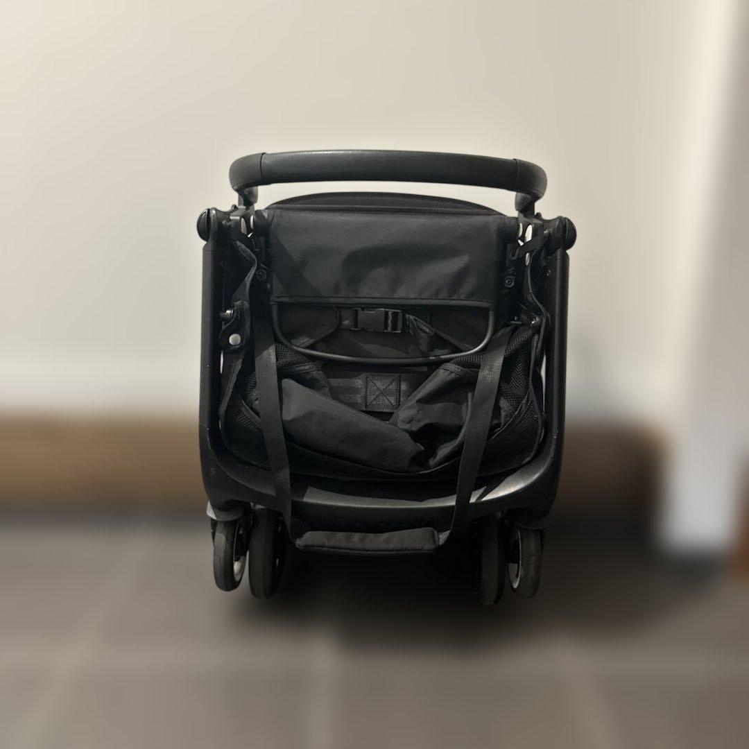 バガブー バタフライ ベビーカー　ミッドナイトブラック