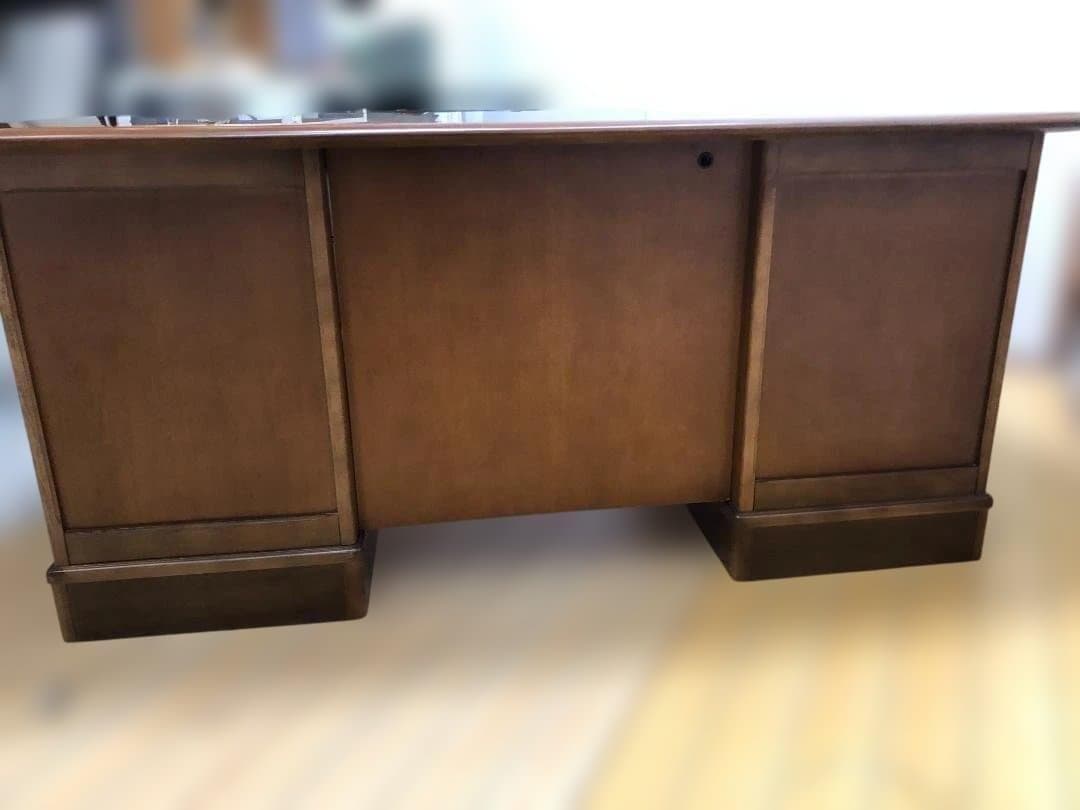 送料無料 カリモク 両袖机 デスク 高級 書斎机 重厚 天然木 251126