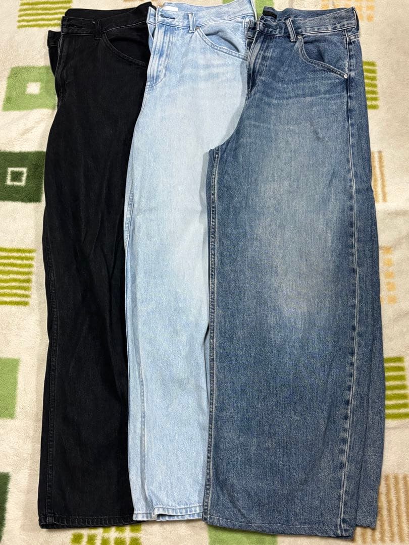 UNIQLOバギーカーブジーンズ3色セット サイズ28