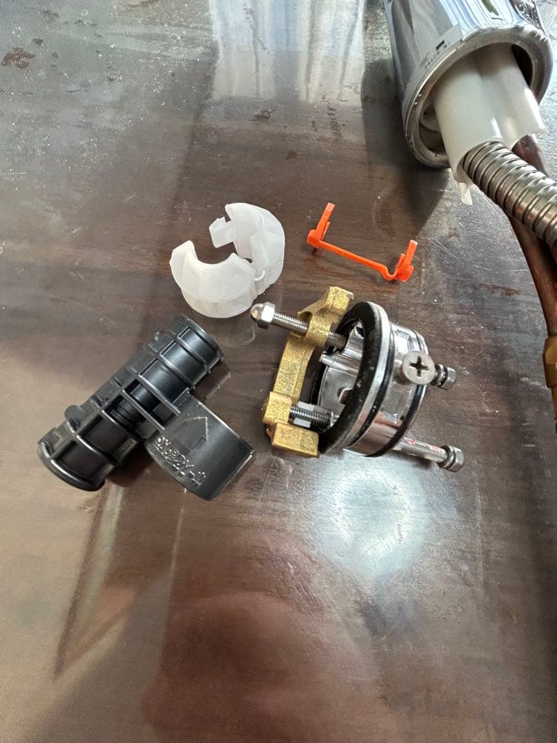 キッチン水栓 ステンレススチール　INAX