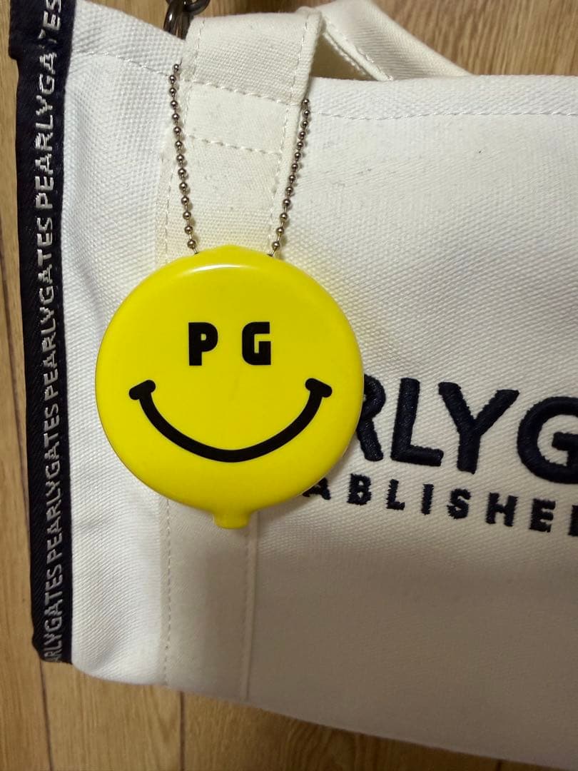 PEARLY GATES ロゴバッグ スマイリーチャーム付き