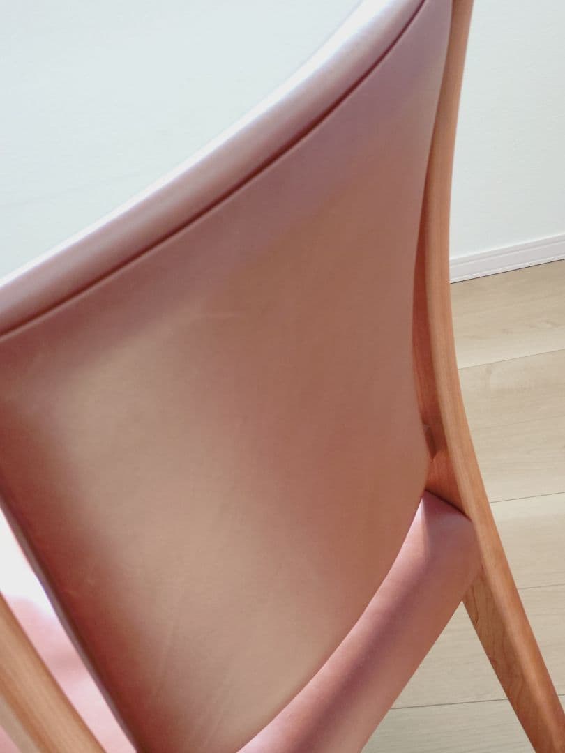 ウッドユウライクカンパニー　革張りチェア