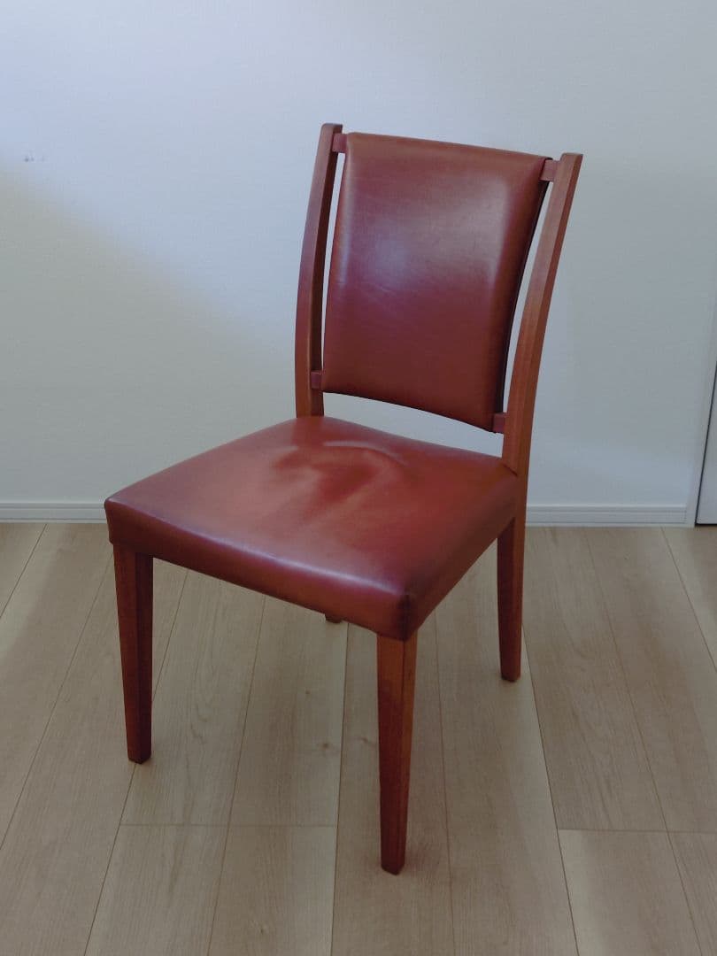 ウッドユウライクカンパニー　革張りチェア