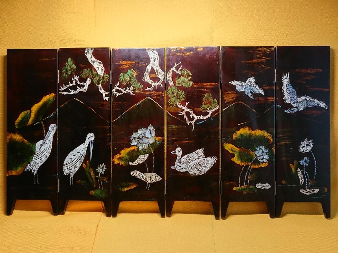 屏風　螺鈿細工　山水花鳥画　漆塗　置物　インテリア　工芸品　美術品　A2866