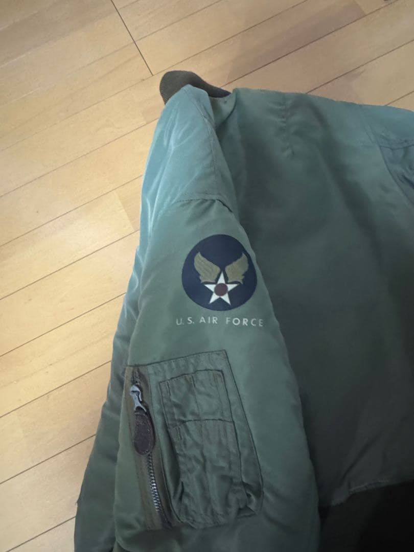 バズリクソンズ b-15c