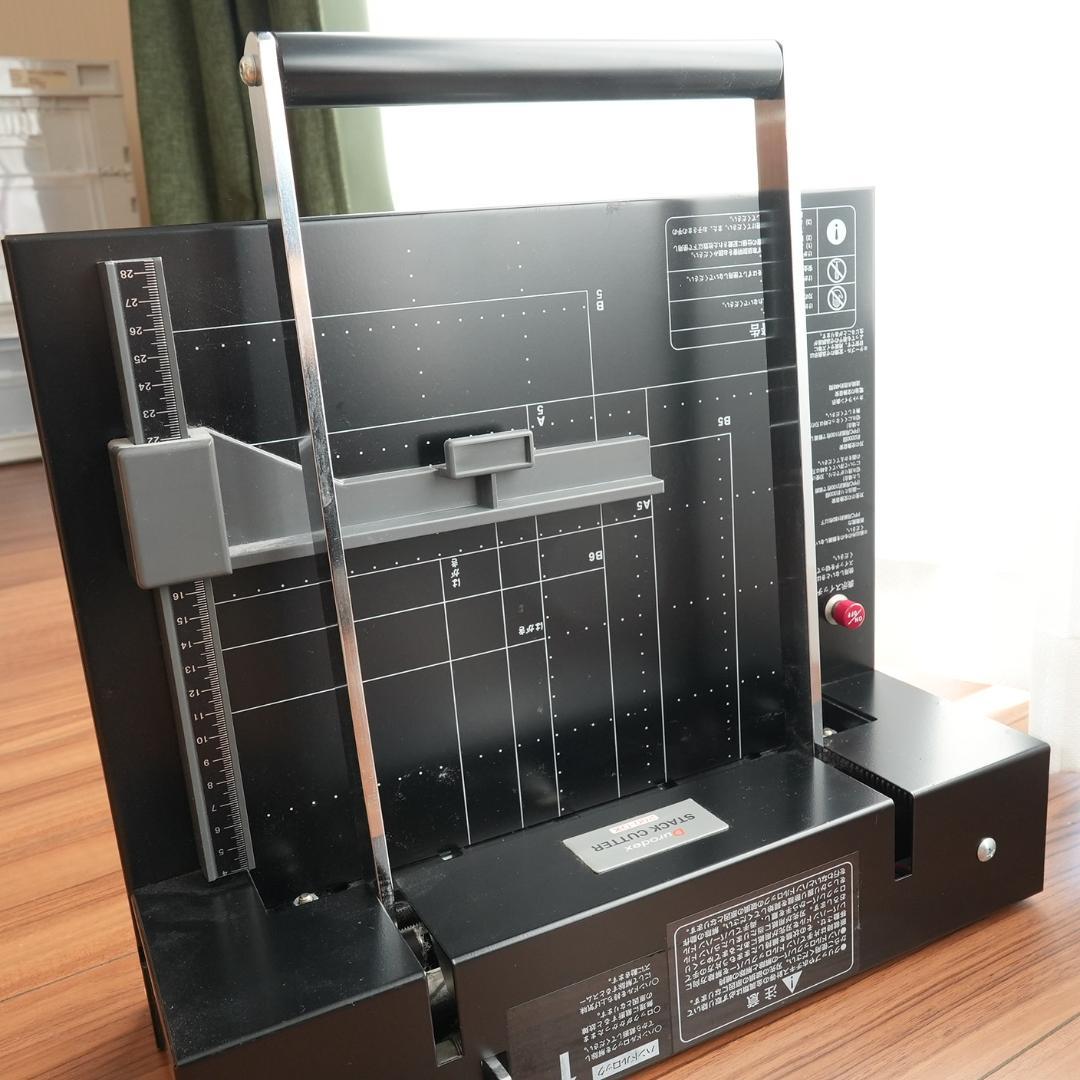 ボ*ー様 DURODEX 自炊裁断機 ブラック 200DX