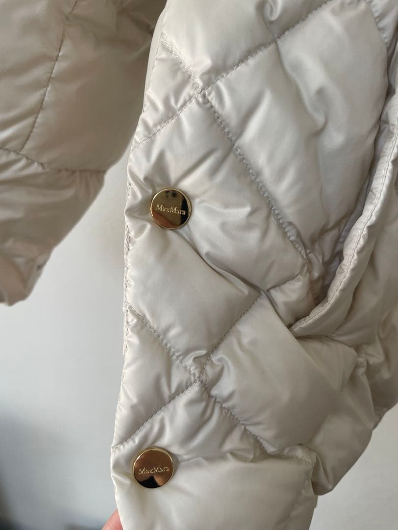 MaxMara The Cube ダウンジャケット アイボリー