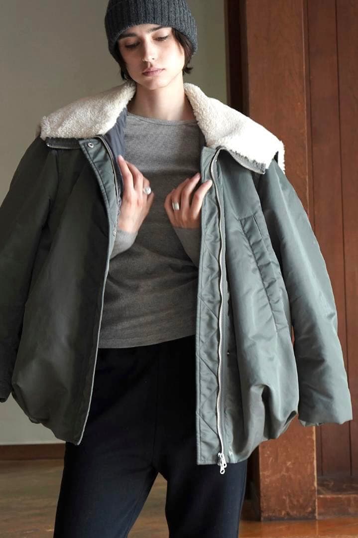 CLANE　BALLOON DESIGN HOODED N3B　カーキ　1