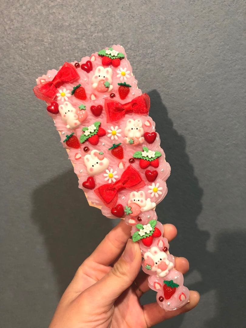 【ハンドメイド】ホイップデコ　羽子板　いちごうさぎ