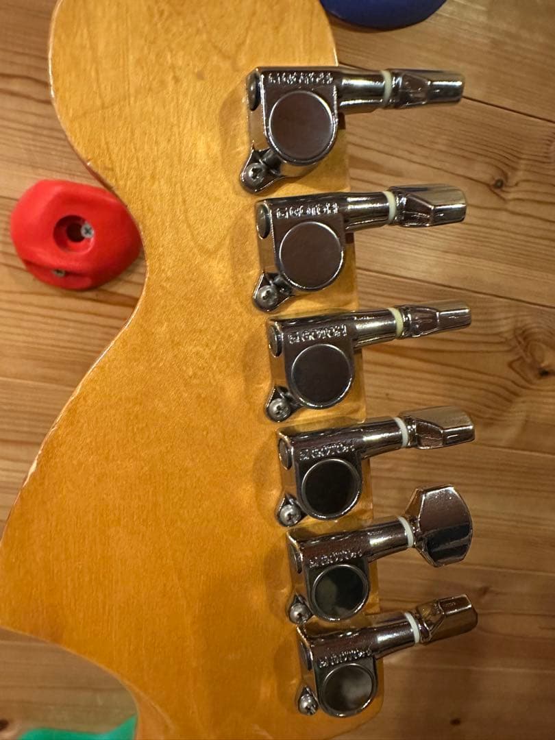 Fender japan Stratocaster 93年モデル　ST72